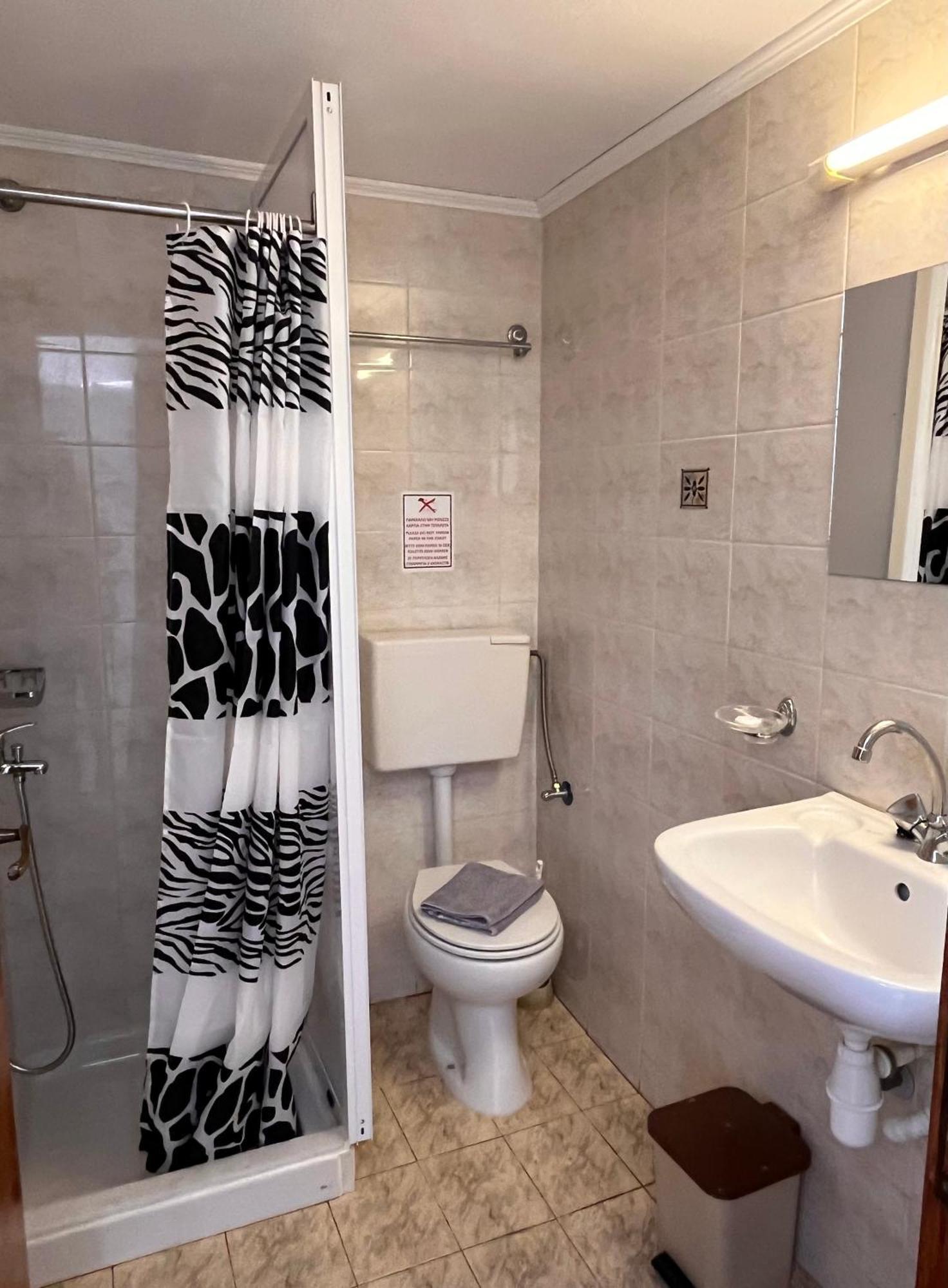Maria Apts Istro Bagian luar foto