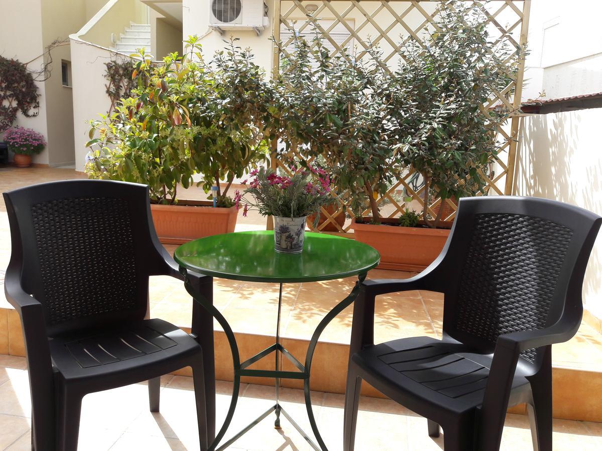 Maria Apts Istro Bagian luar foto